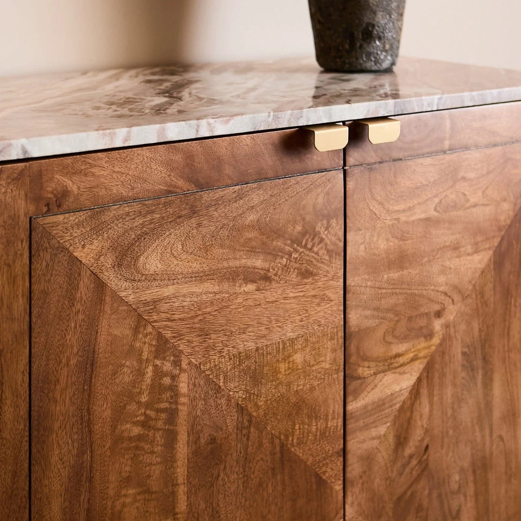 bar cabinets
hotel furniture
bar furniture
bar stools
outdoor bar stools
drinks cabinet
bar carts
outdoor bar table