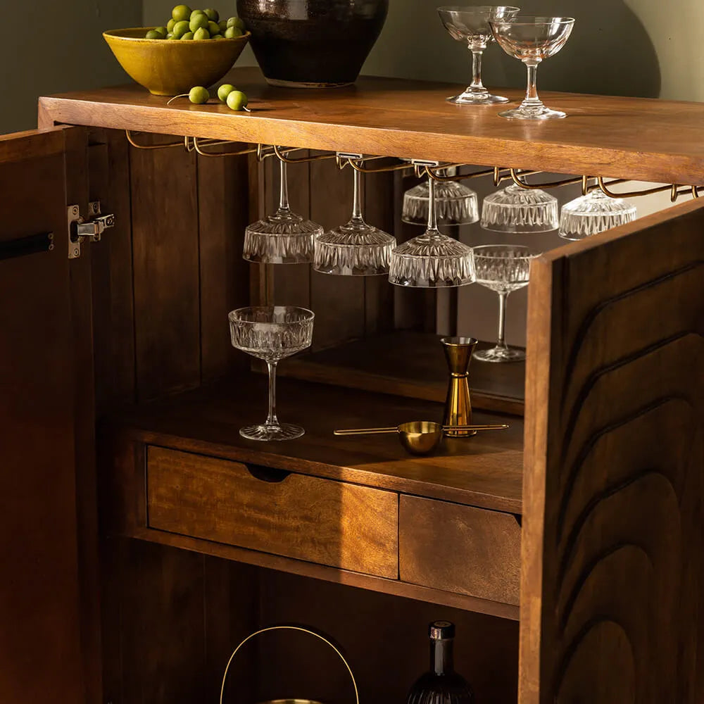 bar cabinets
hotel furniture
bar furniture
bar stools
outdoor bar stools
drinks cabinet
bar carts
outdoor bar table