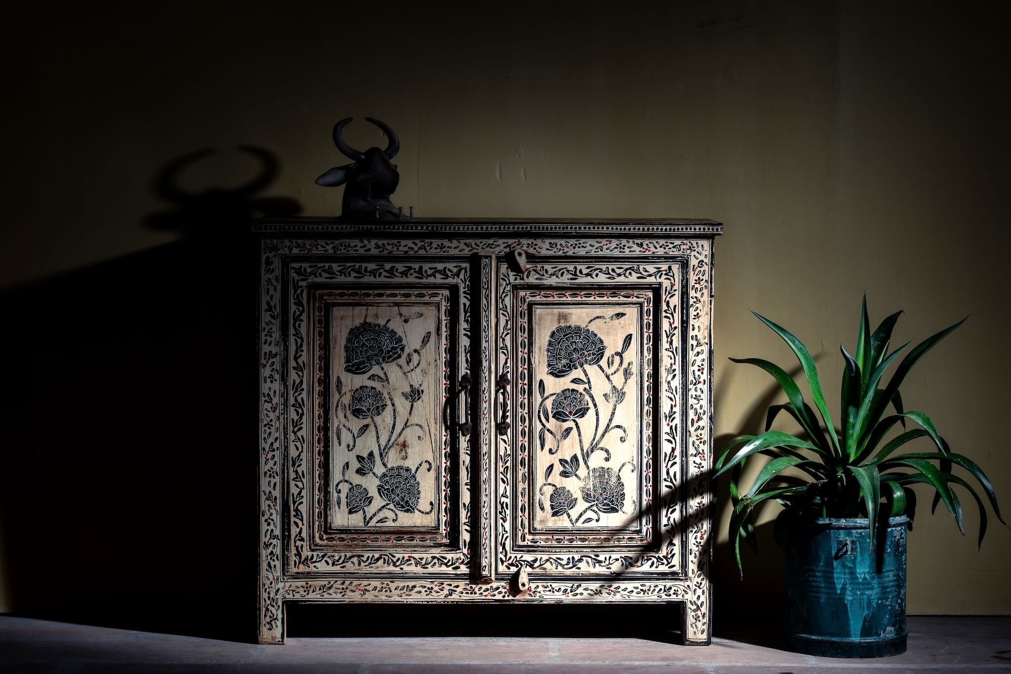 vintage furniture,
cabinet with mirror,
home cabinets,
cabinet with doors,
cabinets for sale,
cabinet furniture,
storage cabinet,
cabinet,
bar cabinet,
garage cabinets,
bathroom vanity,
kitchen cabinets,
shoe cabinet,
bathroom cabinets,
pantry cabinet,
cabinet doors,
filing cabinet,
garage storage cabinets,
entryway bench,
bathroom storage,
outdoor kitchen cabinets,
shoe storage cabinet,
custom cabinets,
black sideboard,
over the toilet storage,
corner cabinet,
cabinet makers near me,
cabinets near me