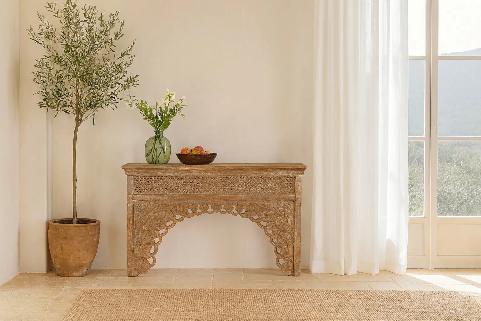 Akuti Hand-Carved Mango Wood Vintage Console - DOBRI ARTS AU