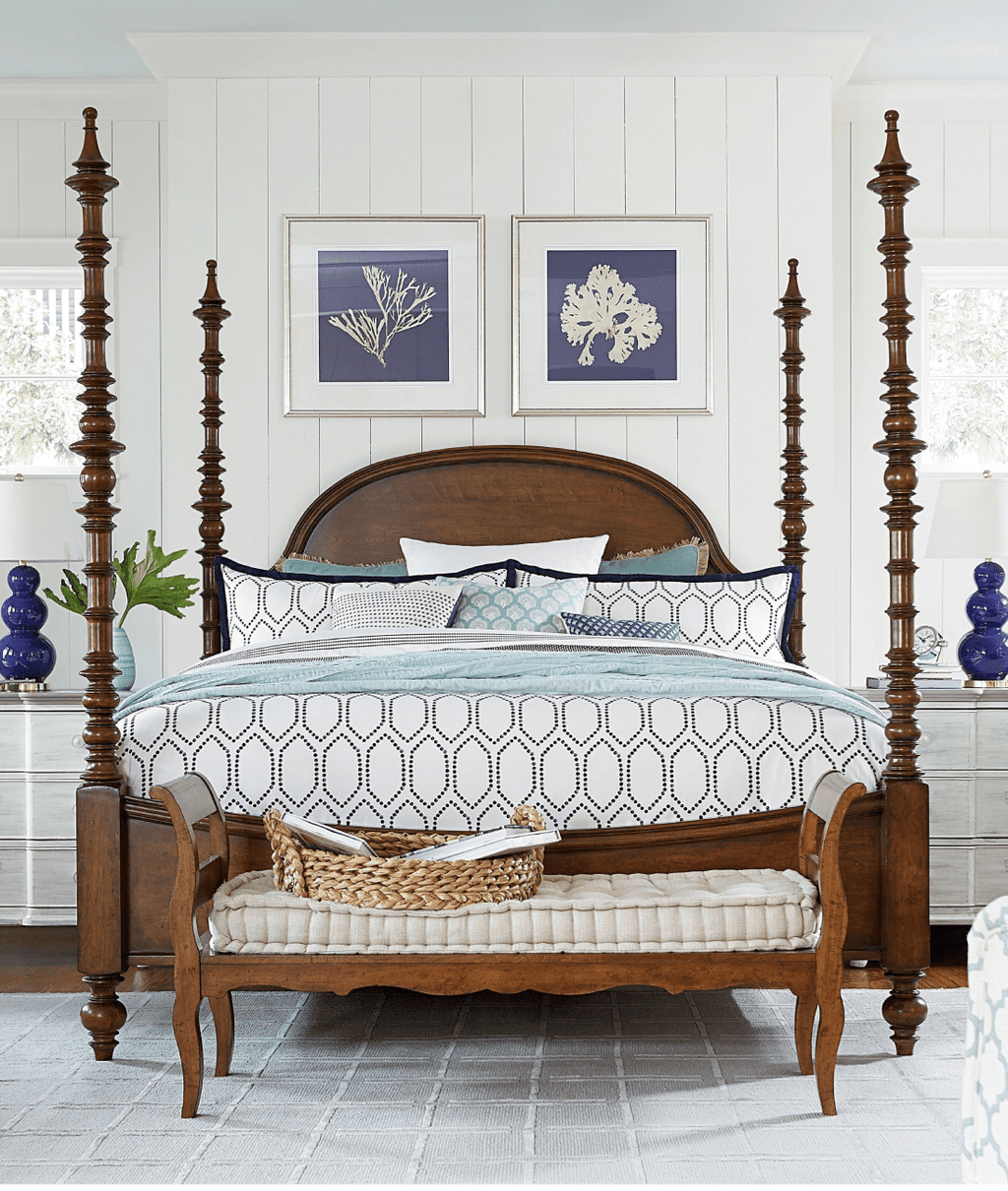 Aspin Classic Mango Wood Four Poster Bed – Handcrafted Solid Wood King Bed with Turned Posts - DOBRI ARTS AU
