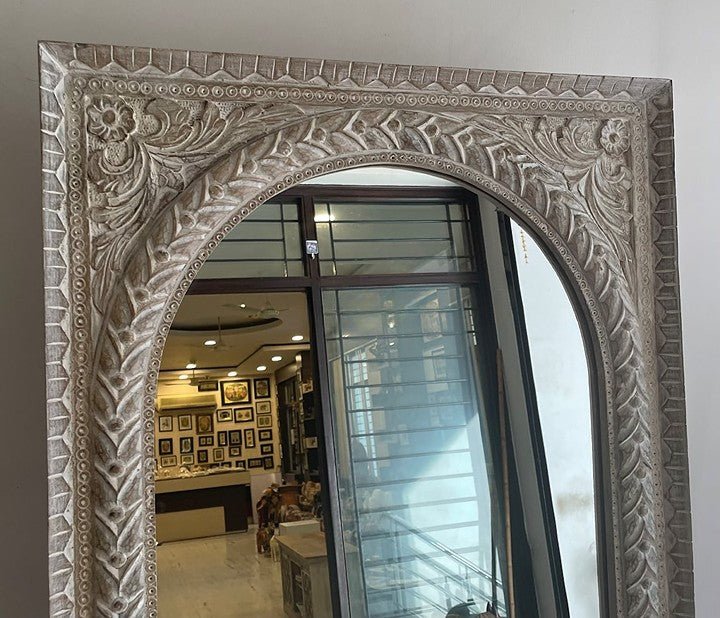 Hand-Carved Distressed White Oval Arch Wooden Floor Mirror - DOBRI ARTS AU