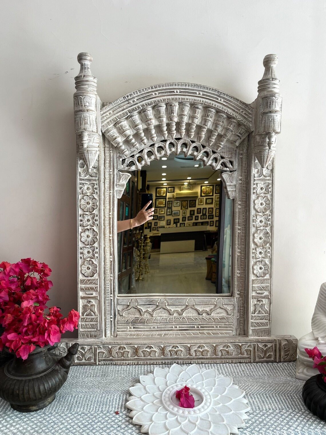 Hand-Carved Whitewashed Arch Wooden Mirror Frame with Pillar Detailing - DOBRI ARTS AU