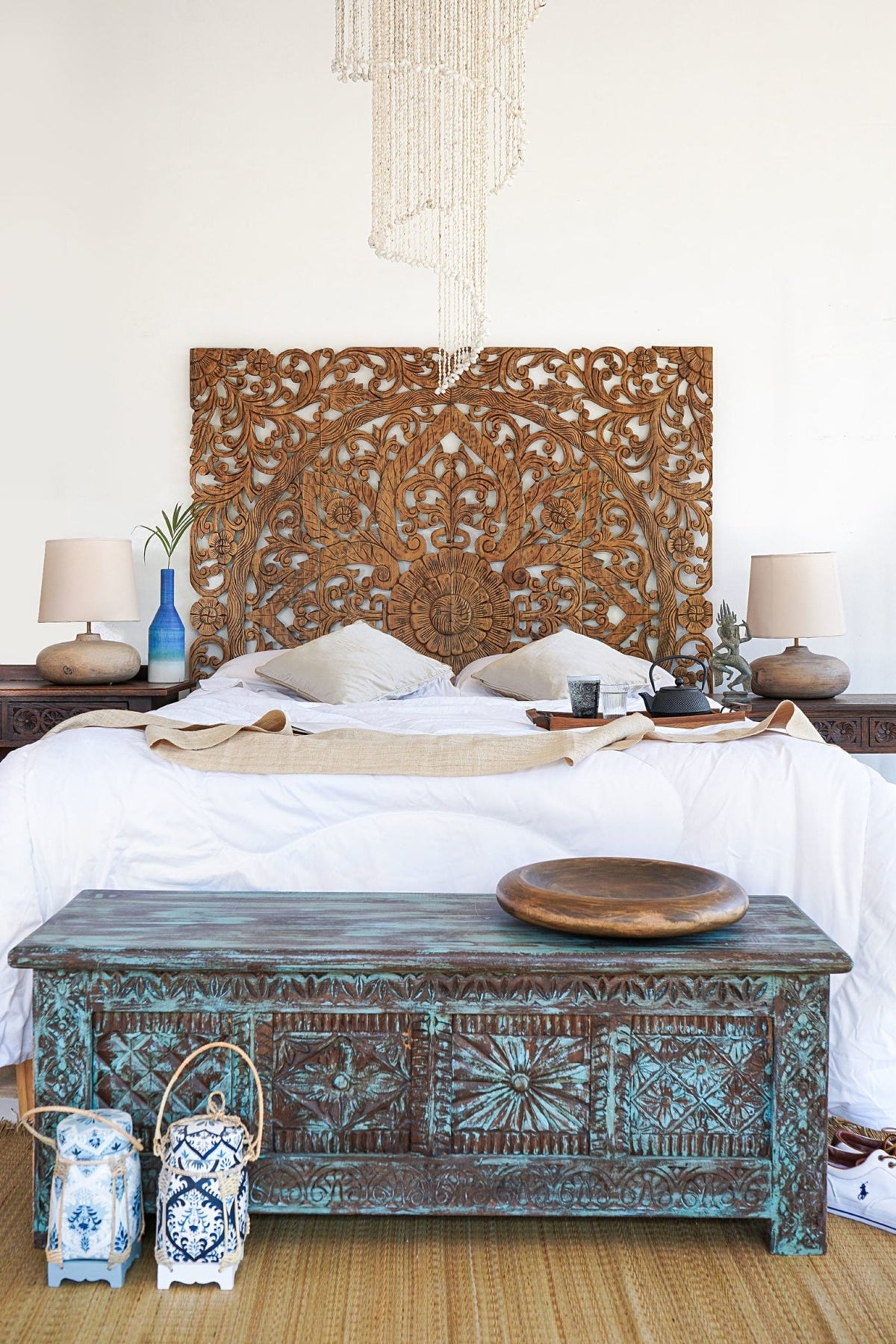 Honey Hand Carved Mango Wood Floral Mandala Headboard – Ornate Boho Scrollwork Decorative Wall Panel - DOBRI ARTS AU