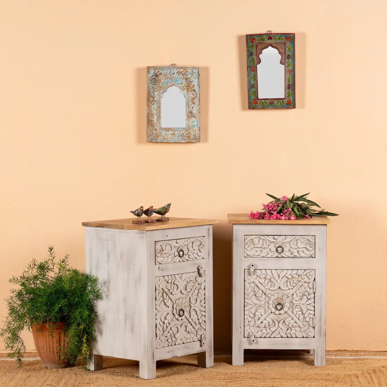 Ivana Carved Bedside Cabinet Set - DOBRI ARTS AU