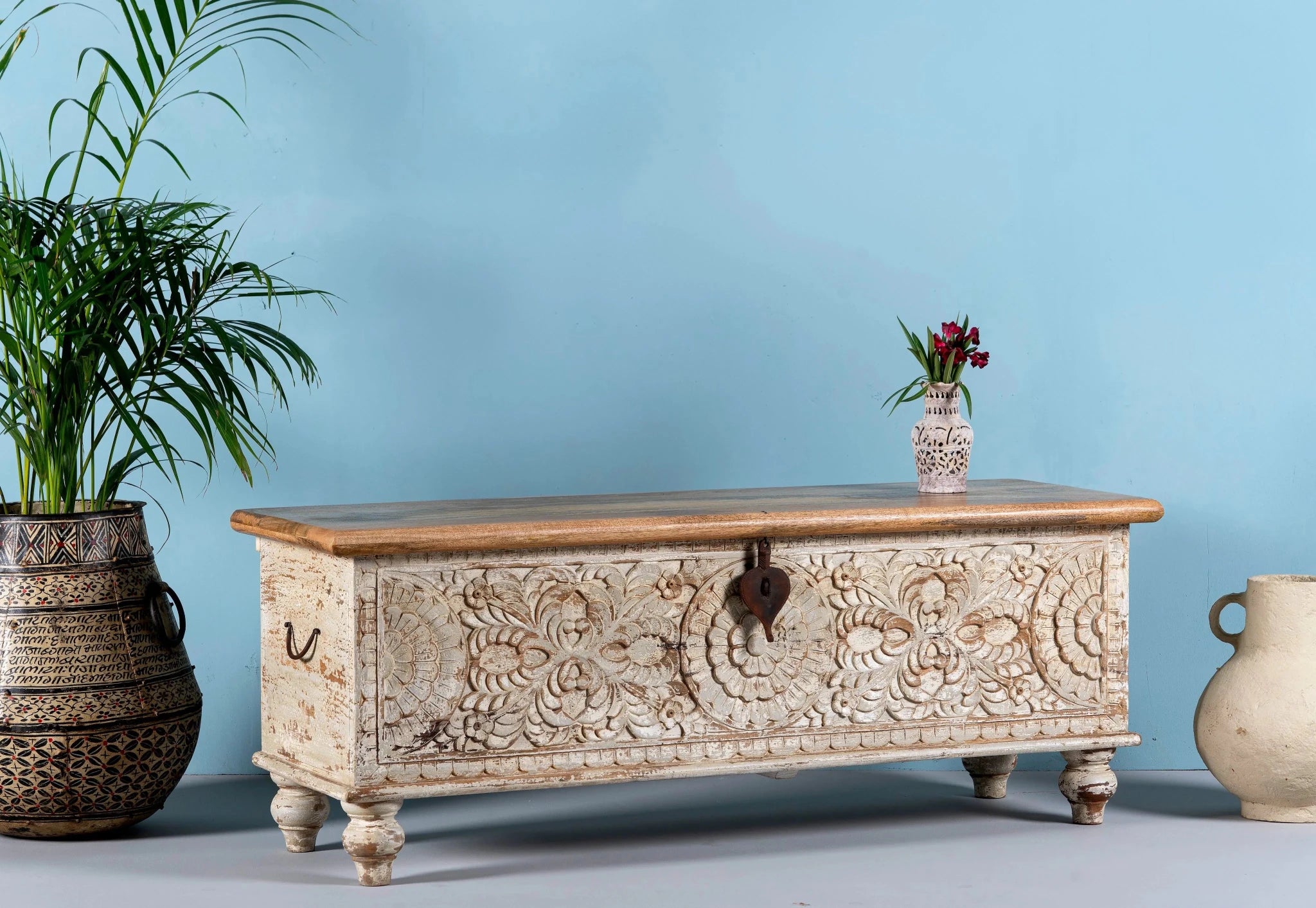 Mau Hand-Carved Mango Wood Storage Chest with Rustic White Distressed Finish - DOBRI ARTS AU