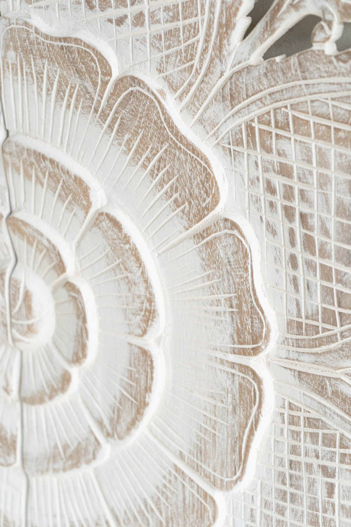 Mira Hand Carved Mango Wood Wall Headboard – Ornate Floral Medallion Panel, Antique White Finish - DOBRI ARTS AU
