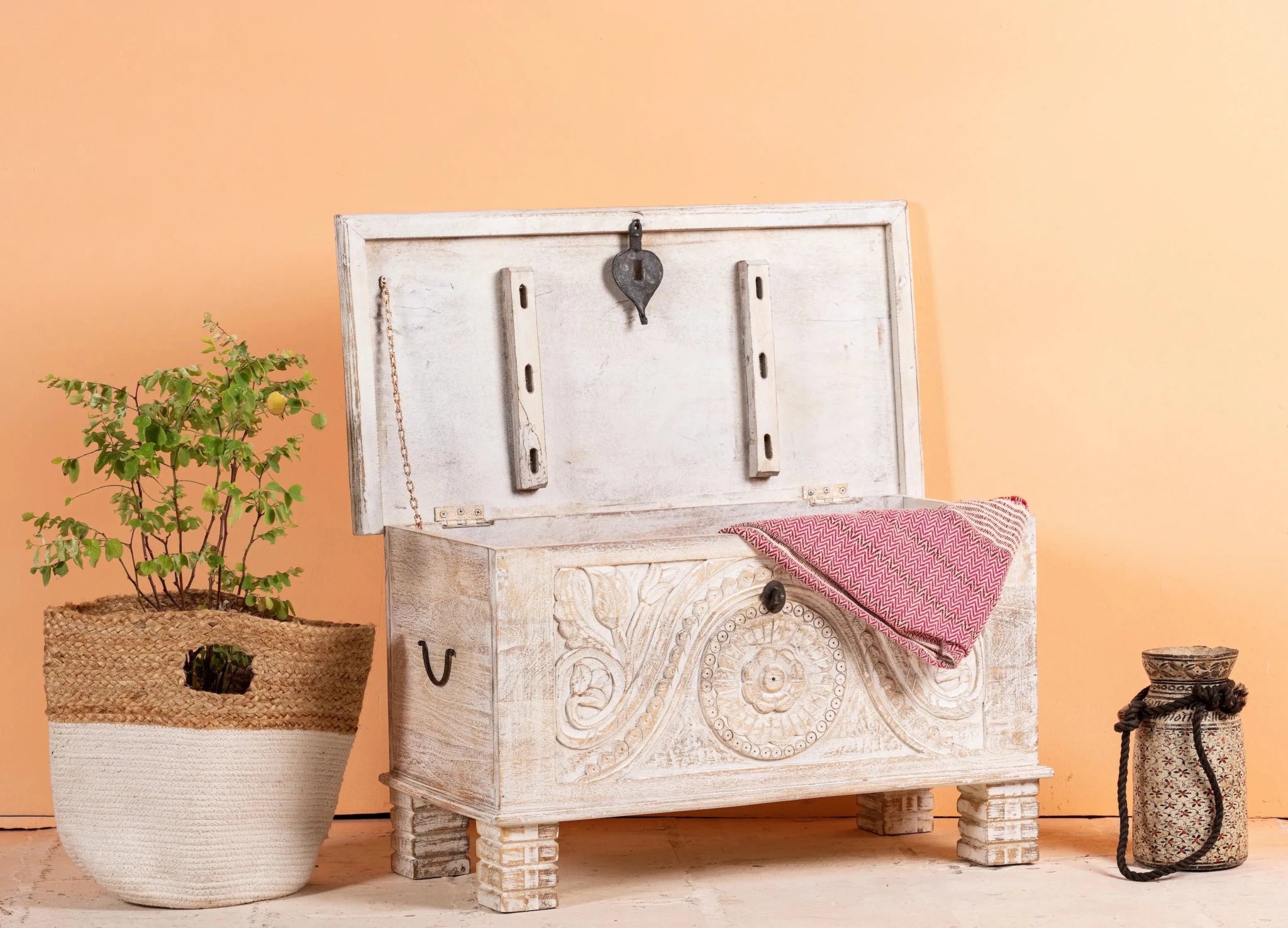Murukeri Hand-Carved Mango Wood Vintage Storage Chest - DOBRI ARTS AU
