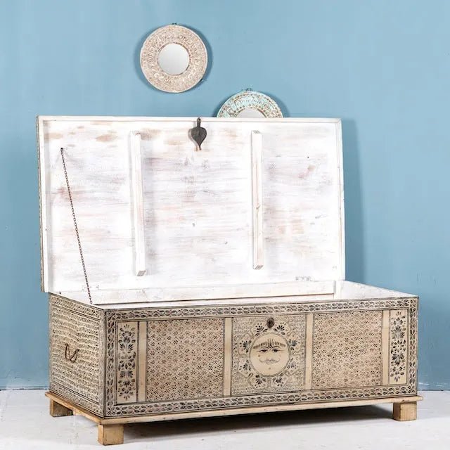 Patiala Hand-Painted Heritage Mango Wood Storage Chest - DOBRI ARTS AU
