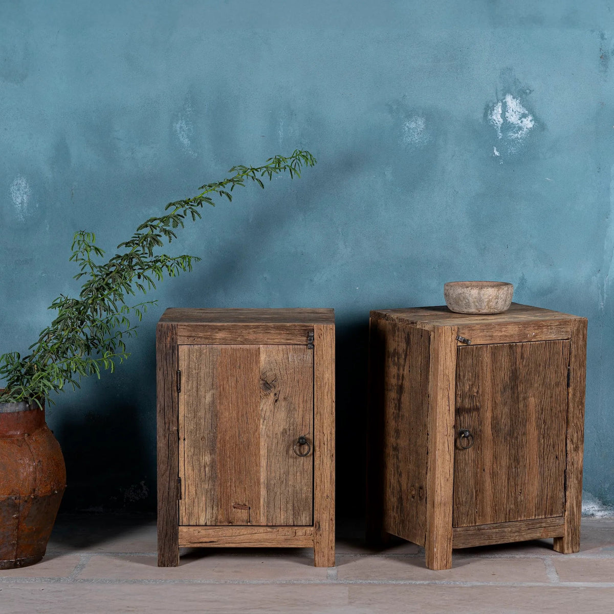 Rustic Reclaimed Wood Bedside Cabinet - DOBRI ARTS AU
