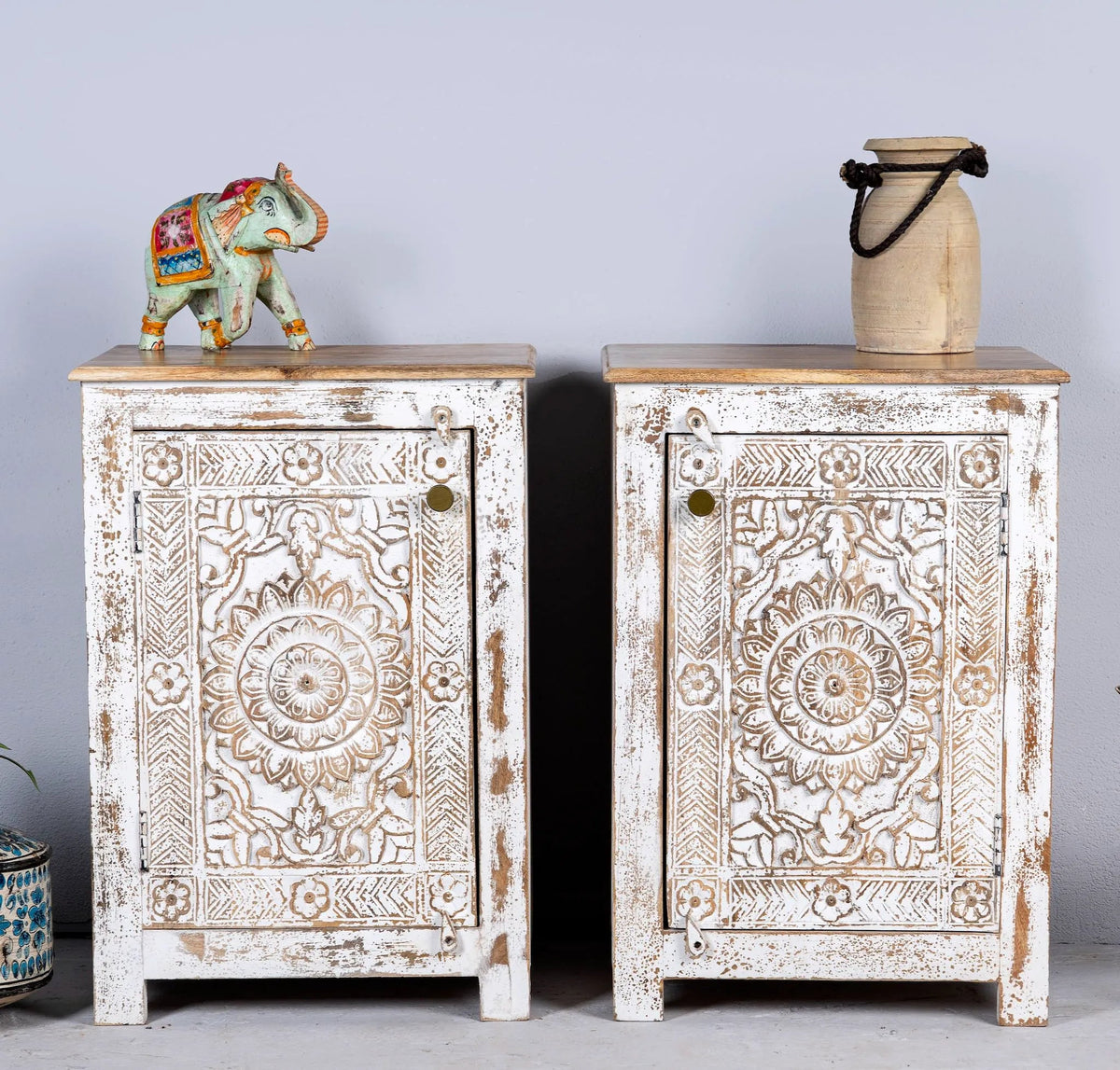 Rustic Whitewashed Floral Carved Bedside Cabinet - DOBRI ARTS AU