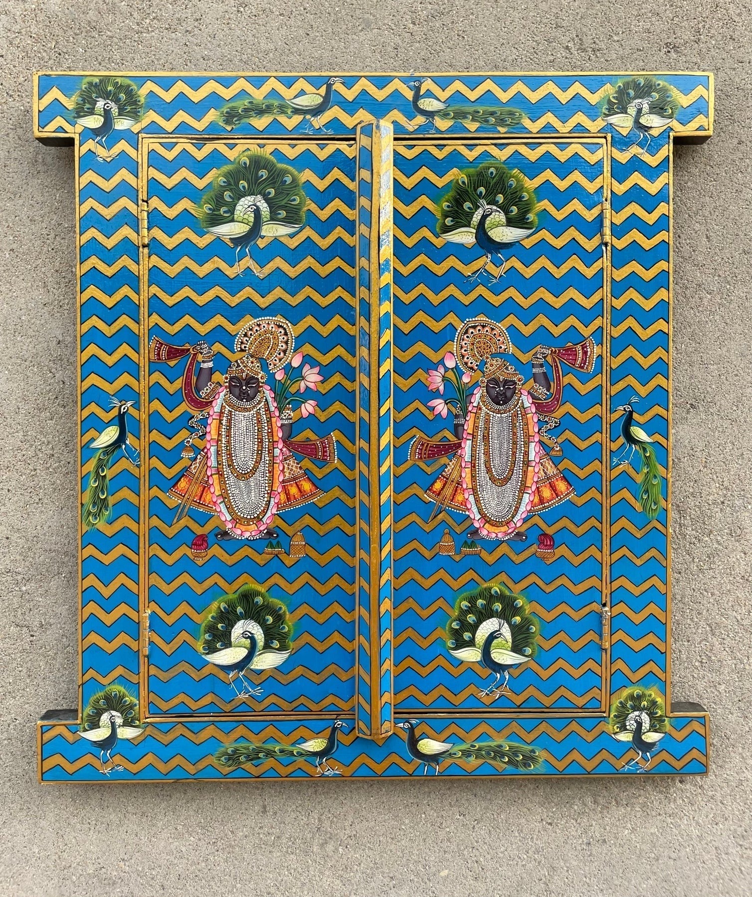 Shreenathji Hand-Painted Devotional Wooden Shrine Panel - DOBRI ARTS AU