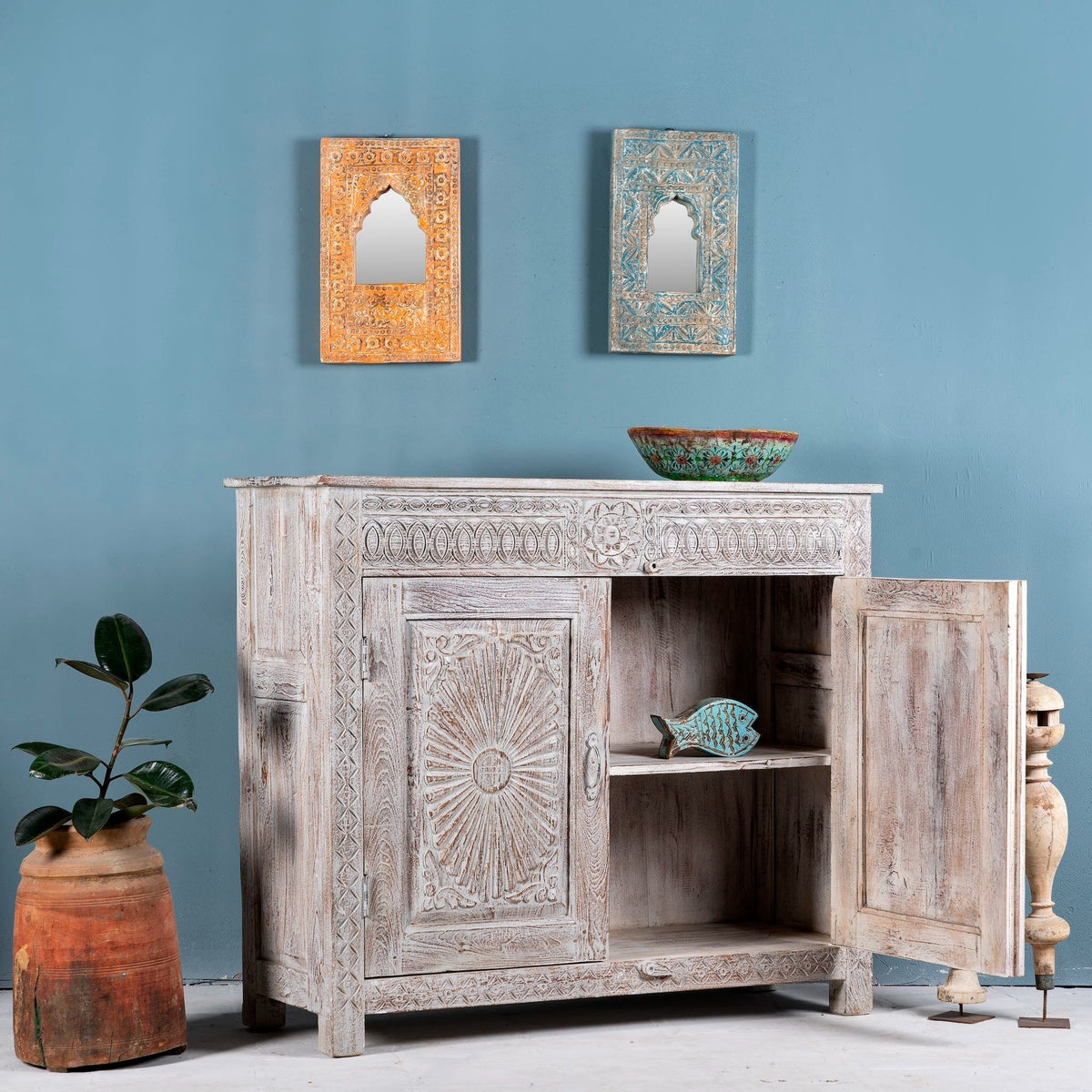 Thanjavur Vintage Grey Hand-Carved Sideboard - DOBRI ARTS AU