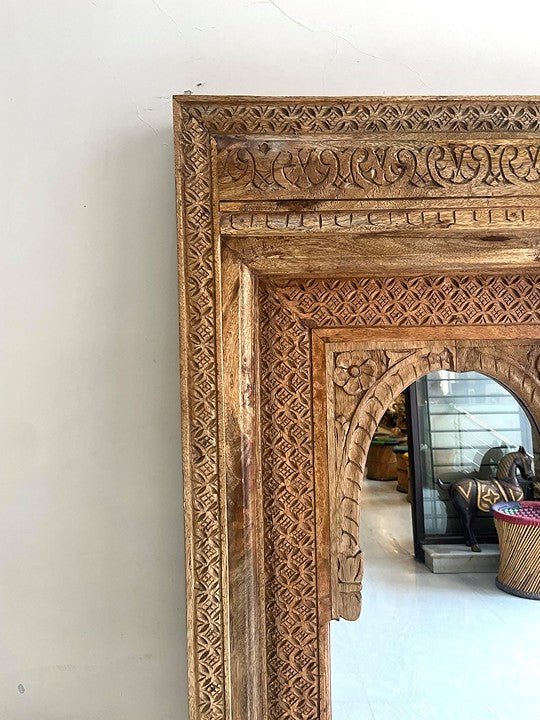 Vintage Wood Mirror: A Distinctive Accent for Your Wall DecorHand-Carved Distressed White Arch Wooden Floor Mirror with Heritage Motifs - DOBRI ARTS AU