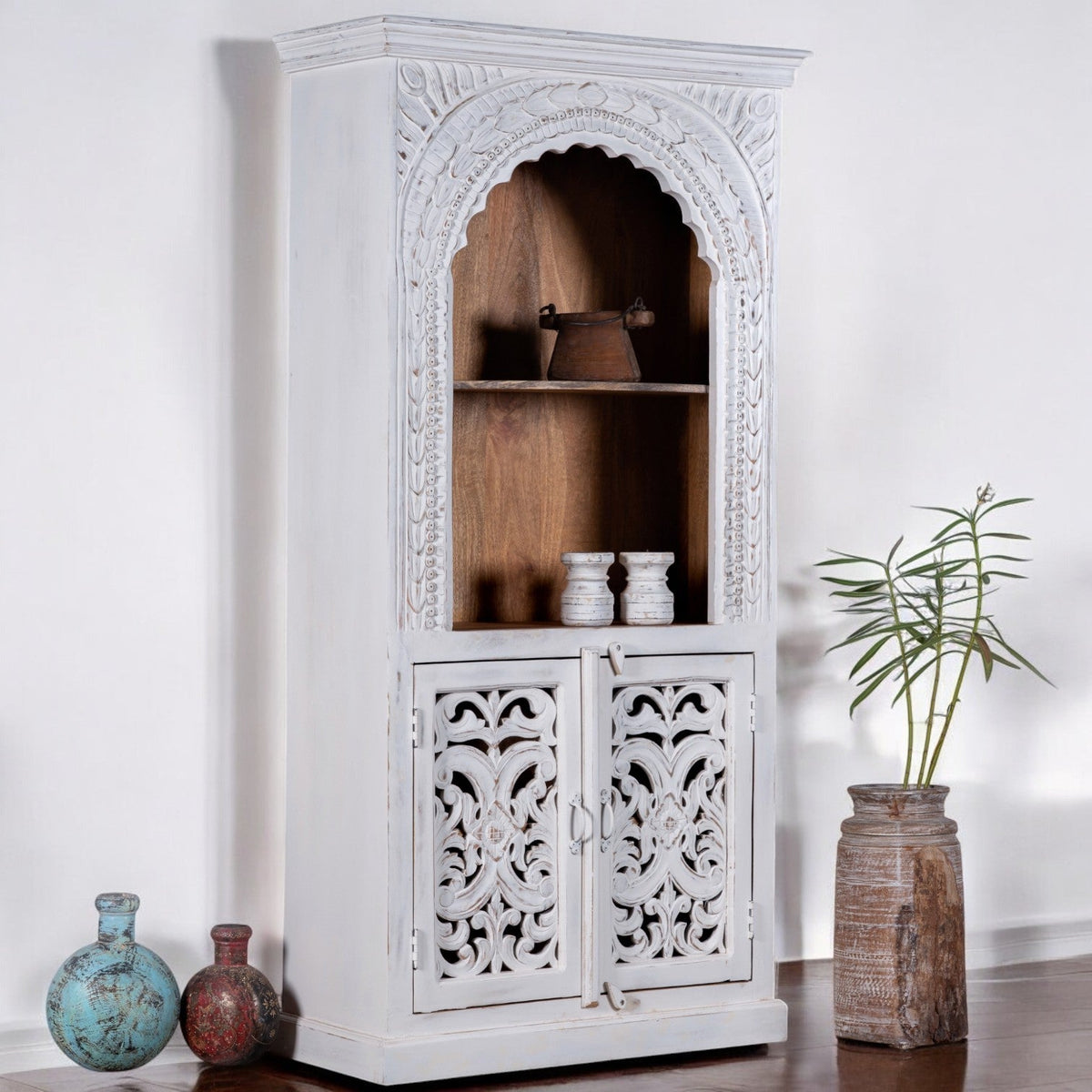 Whitewashed Arch Display Cabinet with Ornate Doors - DOBRI ARTS AU
