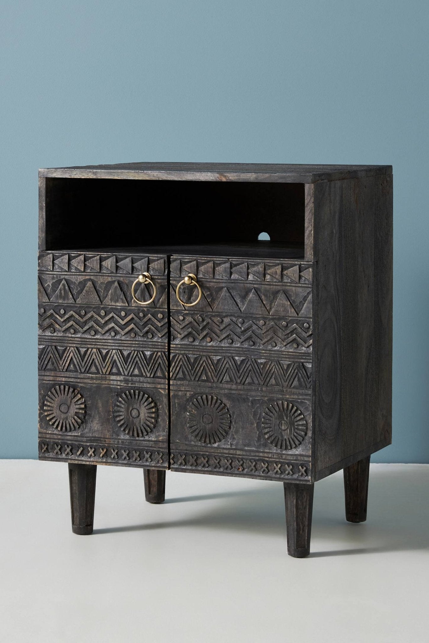 Zorina Hand-Carved Mango Wood Bedside Table – Tribal Pattern Nightstand with 2 Doors, Open Shelf & Metal Ring Handles - DOBRI ARTS AU
