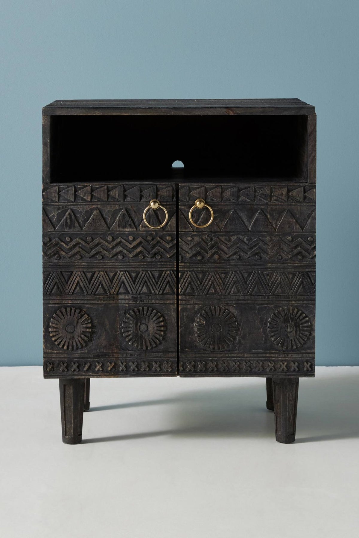 Zorina Hand-Carved Mango Wood Bedside Table – Tribal Pattern Nightstand with 2 Doors, Open Shelf & Metal Ring Handles - DOBRI ARTS AU